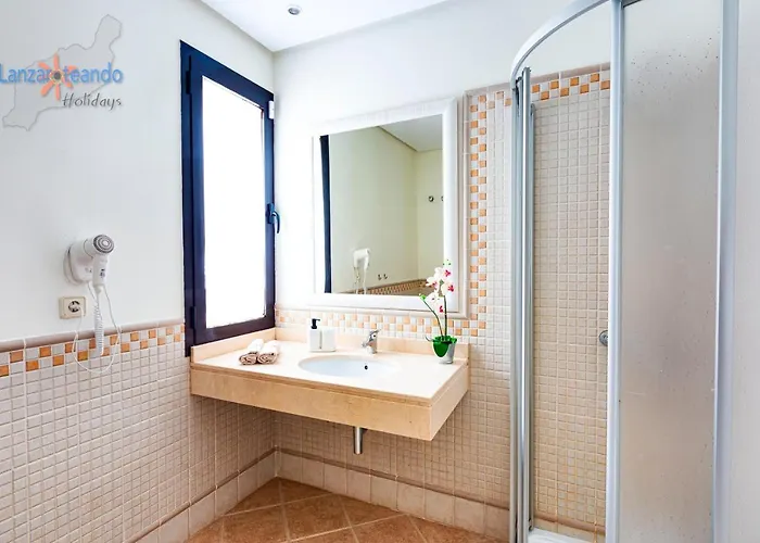 El Golfo بلايا بلانكا